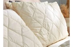 Chatsworth Wool Pillow -Broste Copenhagen Shop 0103delwashpillow 2