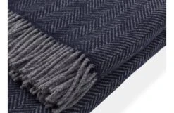 Merino & Cashmere Herringbone Throw Navy 136 X 180cm 9 Merino & Cashmere Herringbone Throw Navy 136 X 180cm -Broste Copenhagen Shop 1015002 merino cashmere navy herringbone throw 3