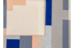 Bergstaden Throw Blue 135 X 200cm 12 Bergstaden Throw Blue 135 X 200cm -Broste Copenhagen Shop b e bergstaden throw blue roros 2