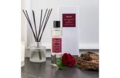 Black Rose & Walnut Natural Reed Diffuser -Broste Copenhagen Shop b l black rose and walnut 1