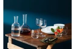 Borough White Wine Glass 380ml Clear X 4 -Broste Copenhagen Shop b o borough range lifestyle lsa 3