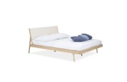 Fawn Bed White Webbing