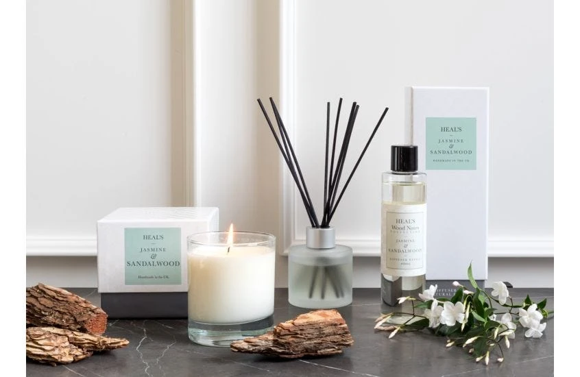 Jasmine & Sandalwood Natural Reed Diffuser 3 Jasmine & Sandalwood Natural Reed Diffuser - Image 3