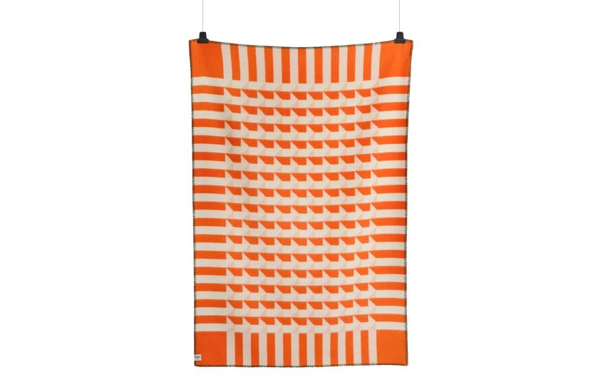 Kvam Throw Orange 135 X 200cm 4 Kvam Throw Orange 135 X 200cm - Image 4