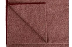 Lambswool Edge Throw Berry 140 X 200cm -Broste Copenhagen Shop lambswool edge throw berry 3940 2
