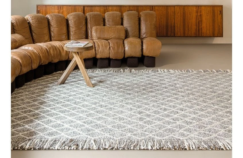 Merge Rug Grey 6 Merge Rug Grey - Image 6