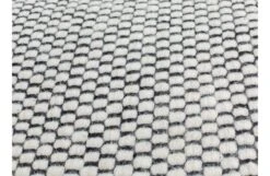 Linie Design Pomezia Rug Mouse -Broste Copenhagen Shop pomezia close up detail2