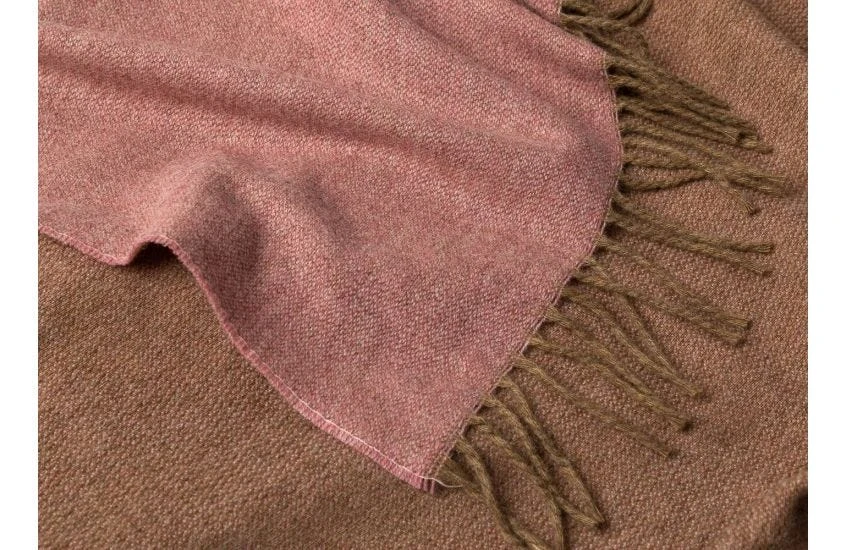 Two Tone Merino Throw Rose 150 X 180cm 4 Two Tone Merino Throw Rose 150 X 180cm - Image 4