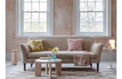 Armature Feuilles Cushion Hot Pink 43 X 43cm -Broste Copenhagen Shop wallis 2 1